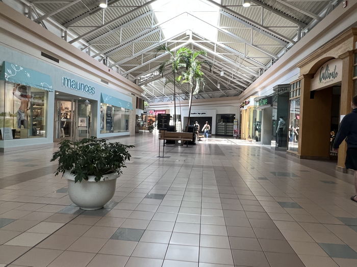 Midland Mall - July 31 2022 (newer photo)